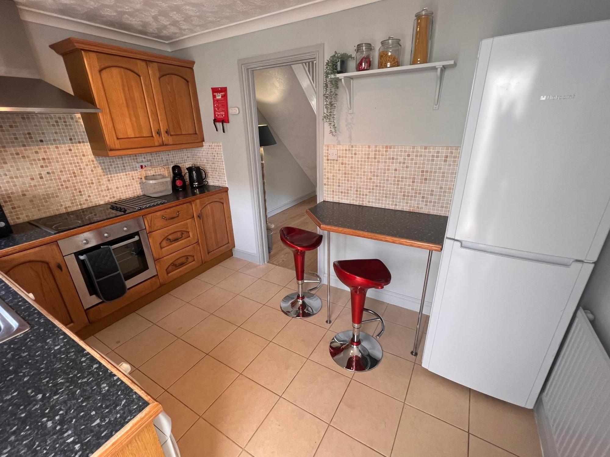 Contractors Or Family House - M1 Nottingham - Ikea Retail Park - Catkin Drive - 2 Bed Home With Driveway, Private Garden, Sleeps 4 - Tv'S In All Rooms Giltbrook Buitenkant foto